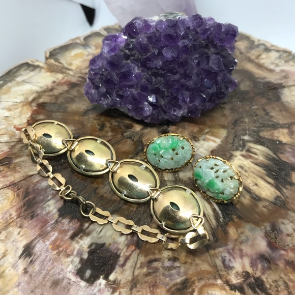 Vintage Gold & Jade Bracelet & Earrings- SOLD - Picture 3 of 4